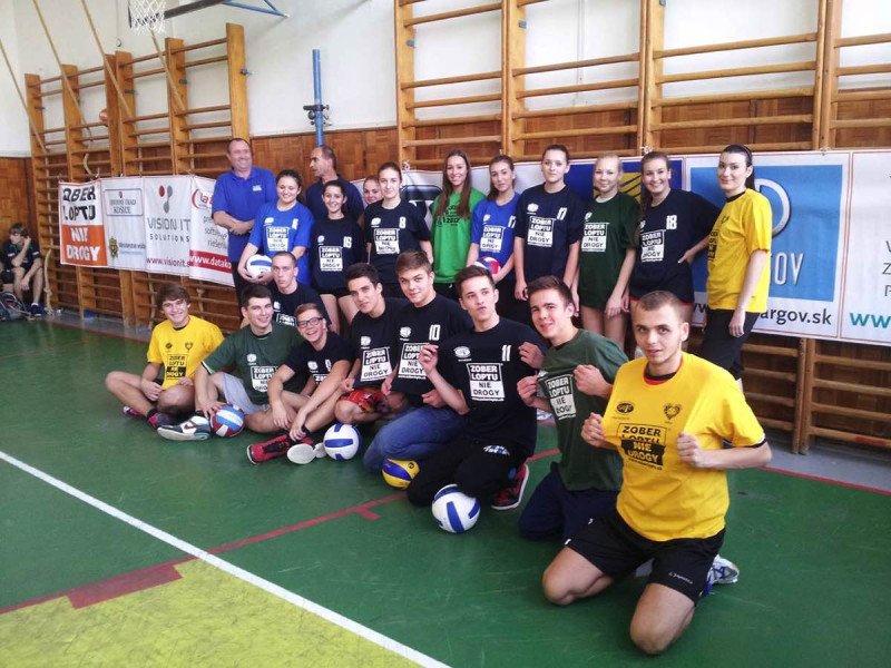 Mikulášsky turnaj vo volejbale