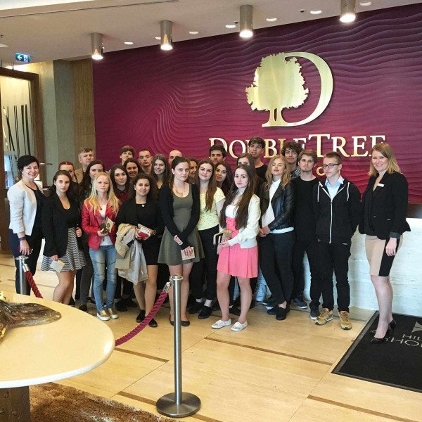 Exkurzia 2. B  Hilton Bratislava