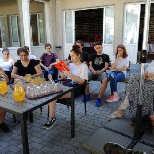 img-20170627-081613-resized-20170627-094228204