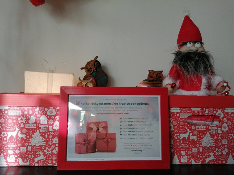 Koľko lásky sa zmestí do krabice od topánok?