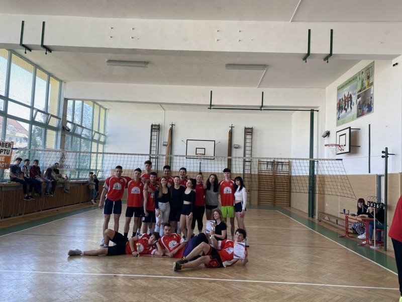 Volejbal - okresné majstrovstvá stredných škôl 