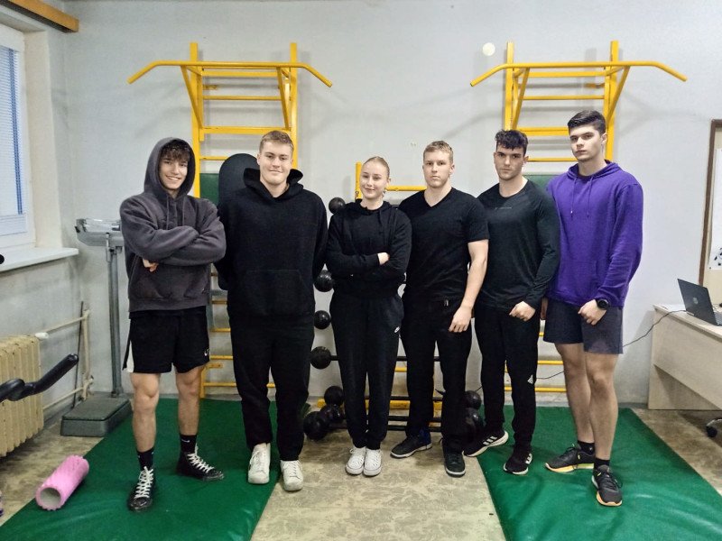 Majstrovstvá školy v silovom päťboji