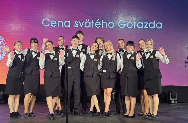 HOTELÁCI Z PIEŠŤAN pozdravujú z Bratislavského hradu