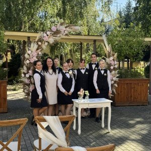 TRETIA SEPTEMBROVÁ SOBOTA NA HOTELKE V ZNAMENÍ SVADBY