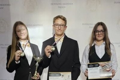 PRVÝ DEŇ EUROCUP PREŠOV ZAČALI HOTELÁCI VÍŤAZSTVOM