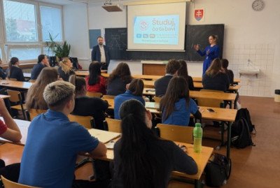 Prezentácia Trenčianskej univerzity A. Dubčeka