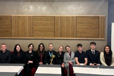 HOTELÁCI NABERALI SKÚSENOSTI AJ V ČESKOM KROMĚŘÍŽI A PRIŠLI S JEDNÝM ZLATOM