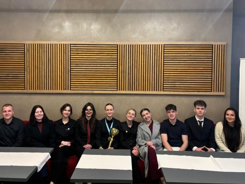 HOTELÁCI NABERALI SKÚSENOSTI AJ V ČESKOM KROMĚŘÍŽI A PRIŠLI S JEDNÝM ZLATOM