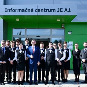 SLÁVNOSTNÝ BANKET PRE PÁNA PREZIDENTA V PODANÍ HOTELÁKOV Z PIEŠŤAN