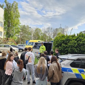 Exkurzia našich žiakov na polícii v Piešťanoch