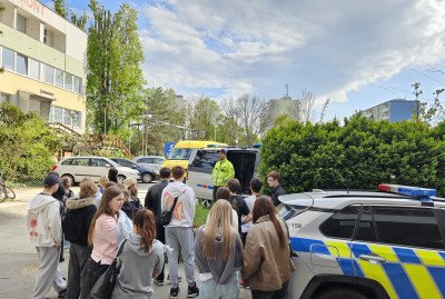 Exkurzia našich žiakov na polícii v Piešťanoch