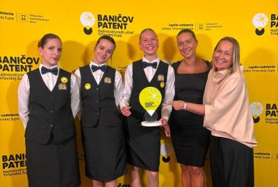 Z PÄŤHVIEZDIČKOVÉHO HOTELA NA HOTELKU